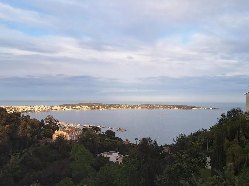 Holiday home Villa Alamp Super Cannes -Vue Mediterranee Exceptionnelle - 4 Chambres Avec Salles De Bain Wc - Piscine Privee Sans Vis-A-Vis - Rooftop Panoramique Vallauris France