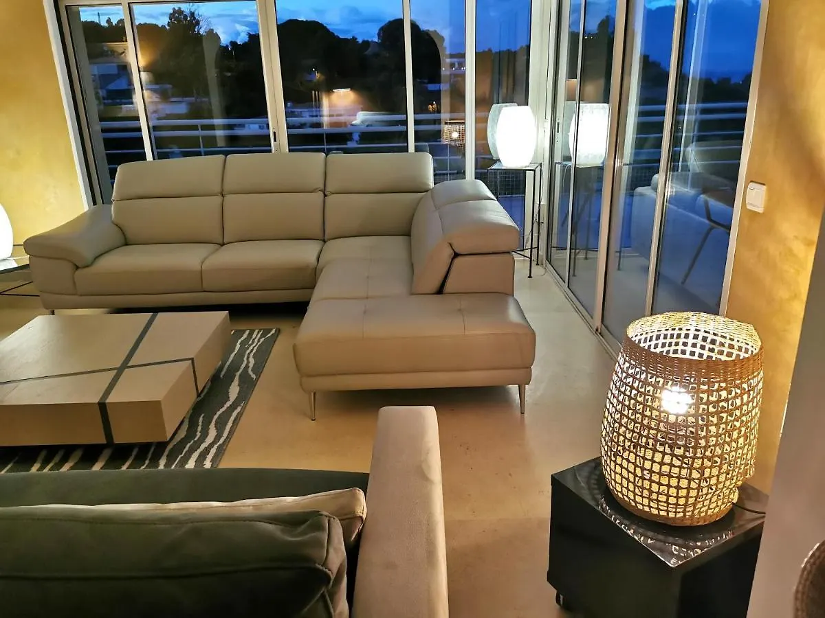 Villa Alamp Super Cannes -Vue Mediterranee Exceptionnelle - 4 Chambres Avec Salles De Bain Wc - Piscine Privee Sans Vis-A-Vis - Rooftop Panoramique Валлорис 0*,  Франция
