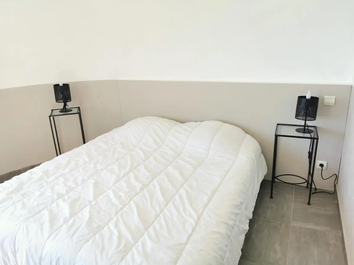 Дом отдыха Villa Alamp Super Cannes -Vue Mediterranee Exceptionnelle - 4 Chambres Avec Salles De Bain Wc - Piscine Privee Sans Vis-A-Vis - Rooftop Panoramique Валлорис