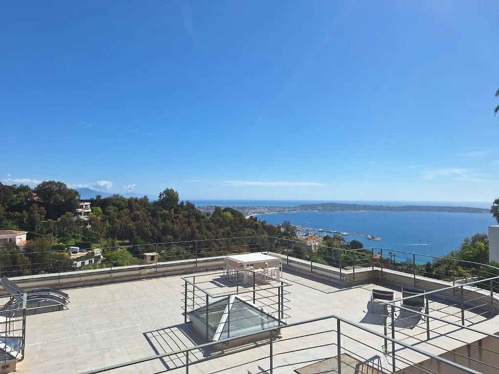 Villa Alamp Super Cannes -Vue Mediterranee Exceptionnelle - 4 Chambres Avec Salles De Bain Wc - Piscine Privee Sans Vis-A-Vis - Rooftop Panoramique Валлорис