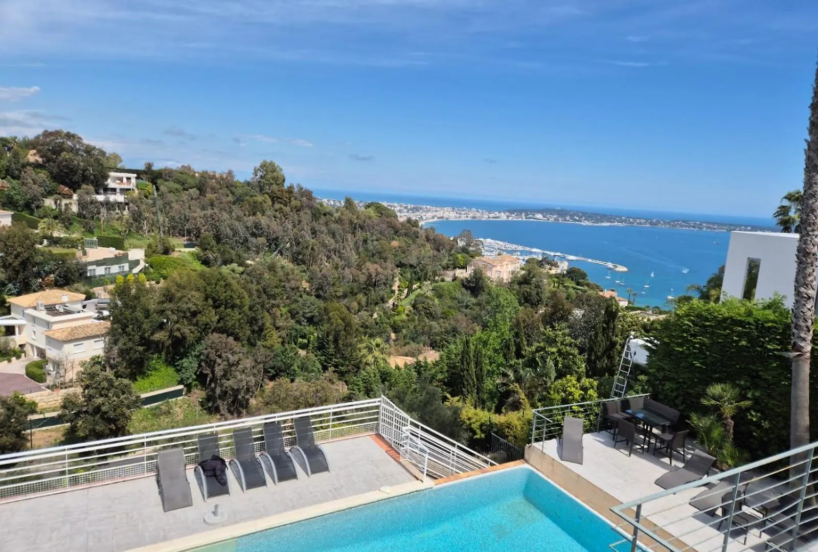 Villa Alamp Super Cannes -Vue Mediterranee Exceptionnelle - 4 Chambres Avec Salles De Bain Wc - Piscine Privee Sans Vis-A-Vis - Rooftop Panoramique Валлорис