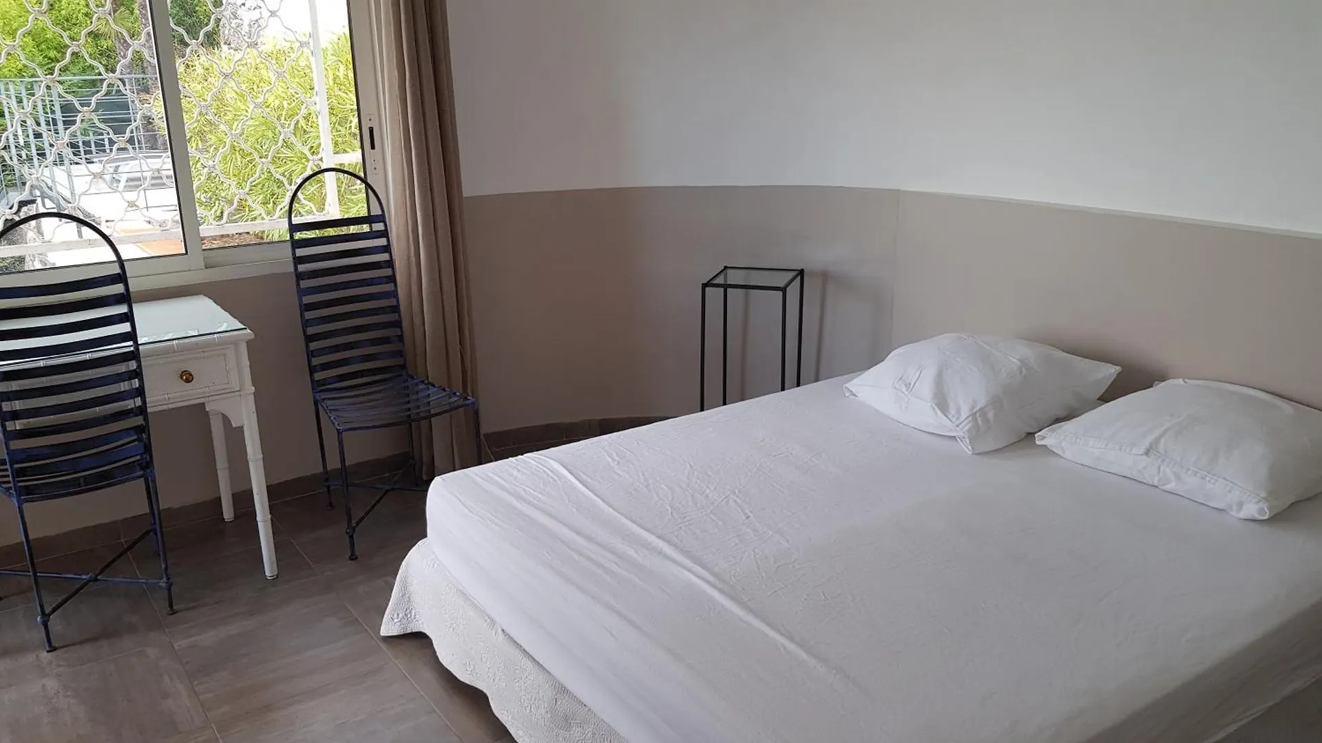 Villa Alamp Super Cannes -Vue Mediterranee Exceptionnelle - 4 Chambres Avec Salles De Bain Wc - Piscine Privee Sans Vis-A-Vis - Rooftop Panoramique Валлорис 0*,
