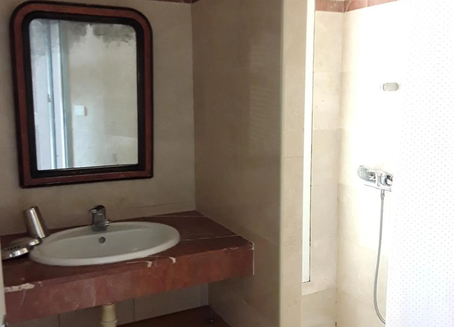 Villa Alamp Super Cannes -Vue Mediterranee Exceptionnelle - 4 Chambres Avec Salles De Bain Wc - Piscine Privee Sans Vis-A-Vis - Rooftop Panoramique Валлорис 0*,