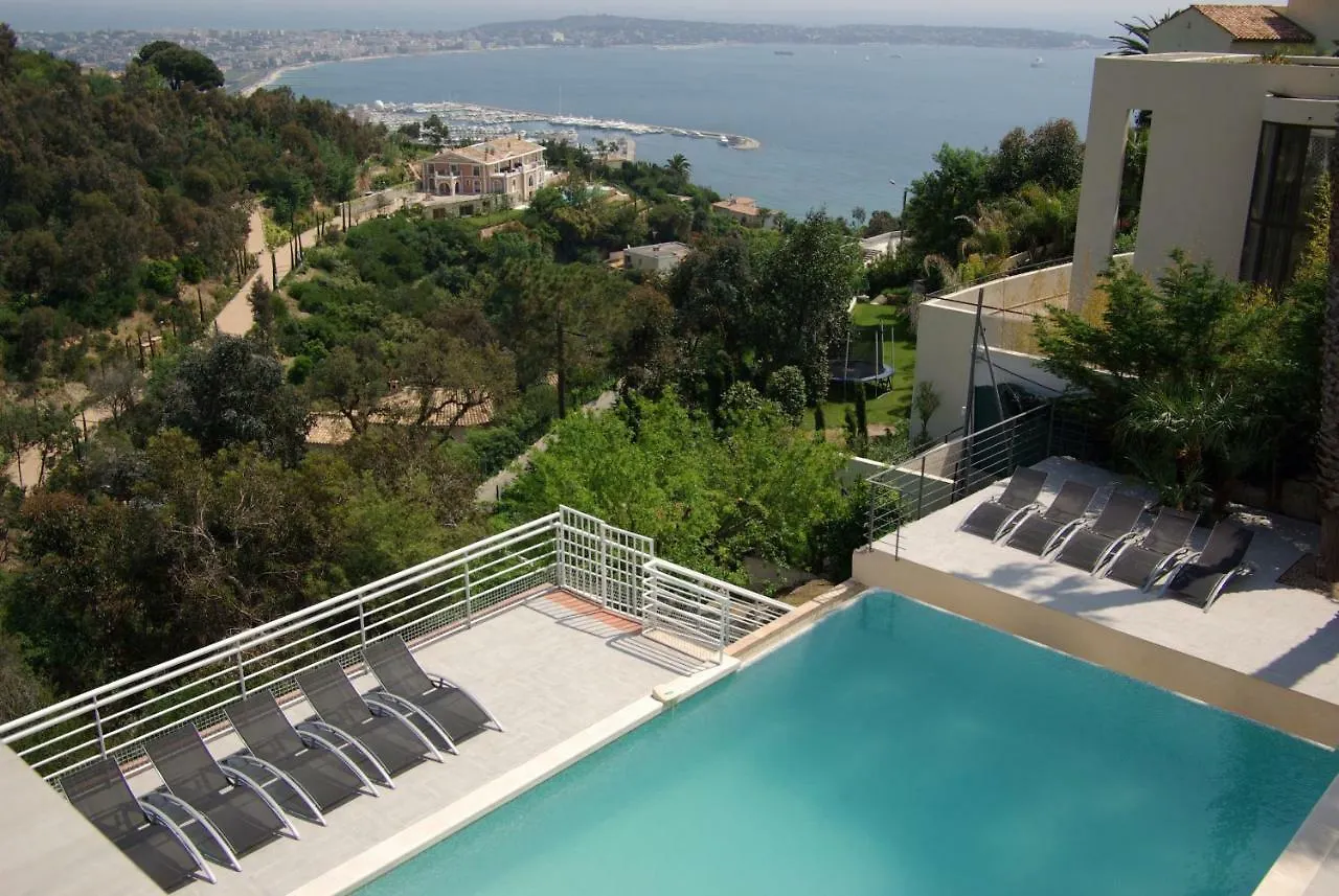 Villa Alamp Super Cannes -Vue Mediterranee Exceptionnelle - 4 Chambres Avec Salles De Bain Wc - Piscine Privee Sans Vis-A-Vis - Rooftop Panoramique Валлорис